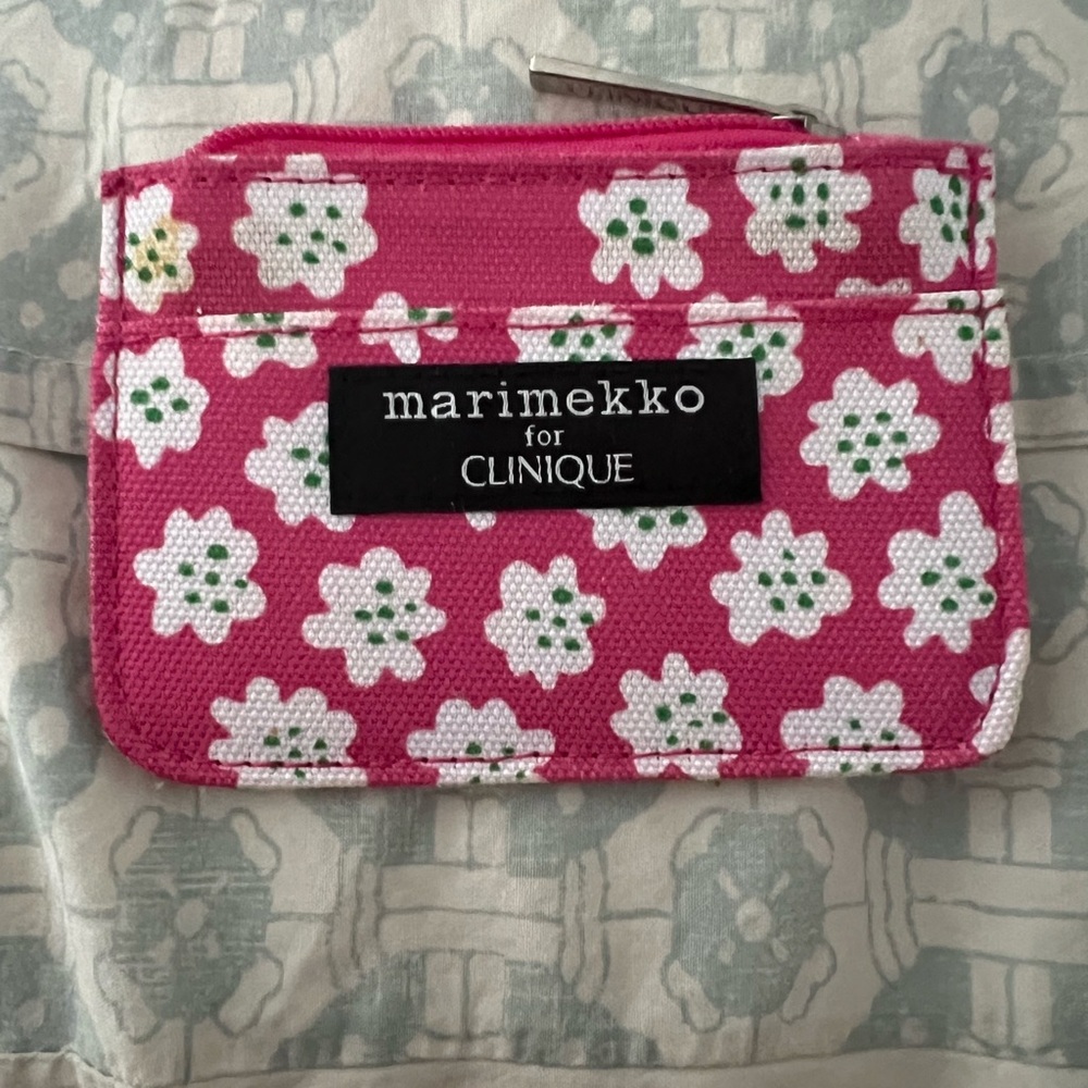 Marimekko for Clinique Pink Floral Card Holder Change Purse